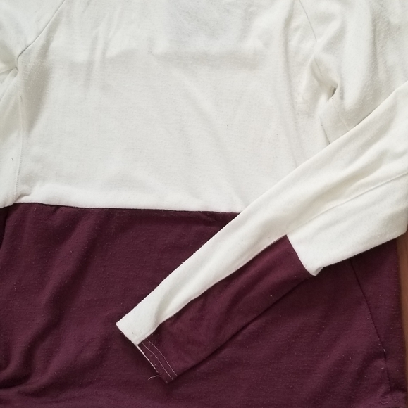 Color Block Sweater - Picture 3 of 5